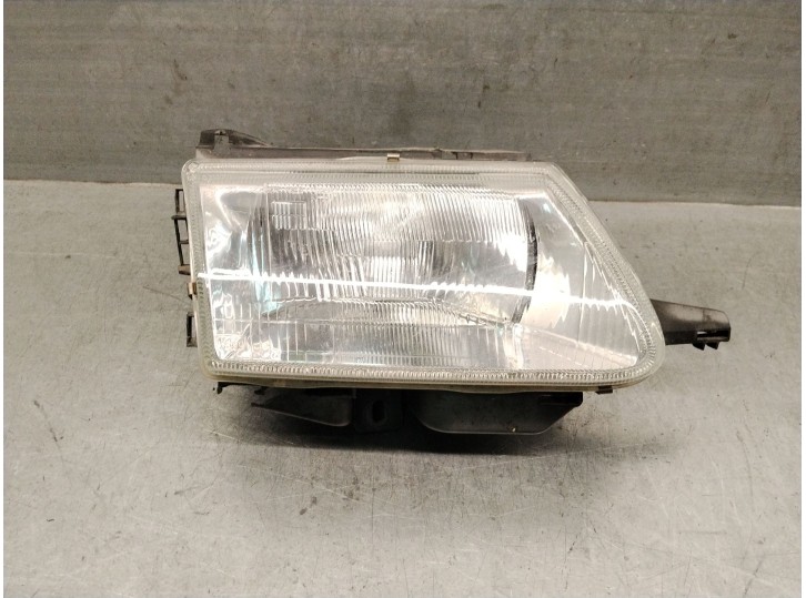 Replacement right headlight for Citroën Saxo (S0, S1) 1.5 D OEM IAM reference 6205N5 6205N5 