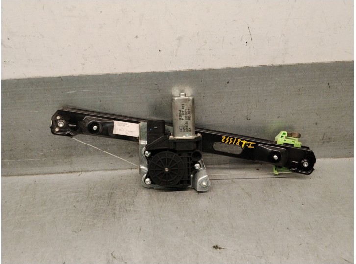 Recambio de elevalunas trasero izquierdo para bmw 1 (e87) 118 d referencia OEM IAM 7067797 51357138467 