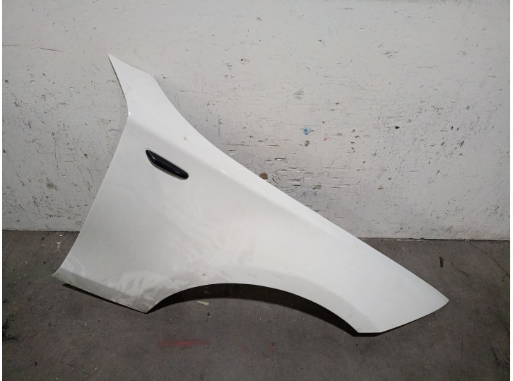 Replacement right front fender for BMW 1 Convertible (E88) 118 i OEM IAM reference 41357133228 41357133228 
