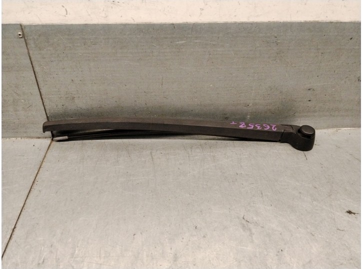 Replacement rear wiper arm for Skoda Fabia I (6Y2) 1.2 OEM IAM reference 6Y6955704 6Y6955707 