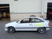 opel kadett e hatchback (t85) del año 1990