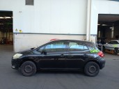 toyota auris (_e15_) del año 2007