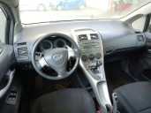 toyota auris (_e15_) del año 2007