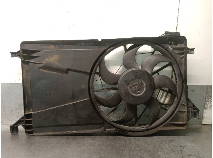 Recambio de electroventilador para volvo c30 (533) d2 referencia OEM IAM 3M5H8C607RJ 31261989 