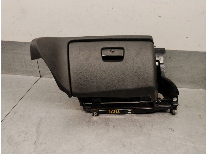 Recambio de guantera para bmw 1 descapotable (e88) 118 i referencia OEM IAM 5116107442 51169126832 