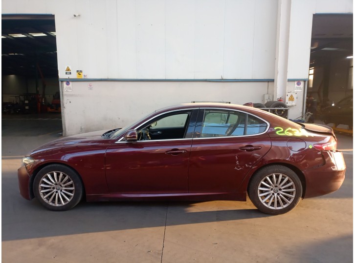 alfa romeo giulia (952_) del año 2017