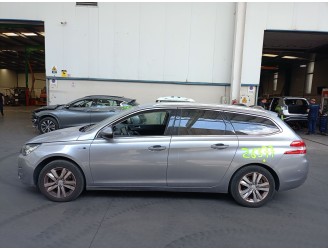 peugeot 308 sw ii (lc_, lj_, lr_, lx_, l4_) del año 2015