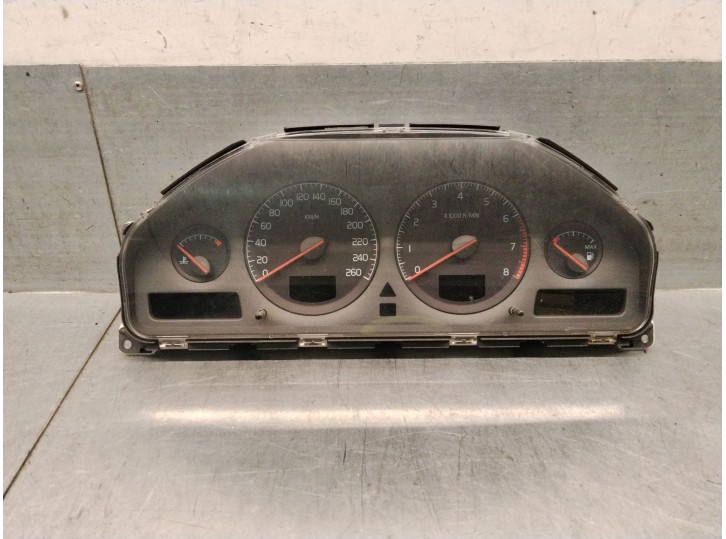 Recambio de cuadro instrumentos para volvo v70 ii (285) 2.4 t referencia OEM IAM 8637993 8251281 