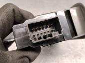 Replacement front left window switch for Volvo V70 II (285) 2.4 T OEM IAM reference 8682949 9193383 