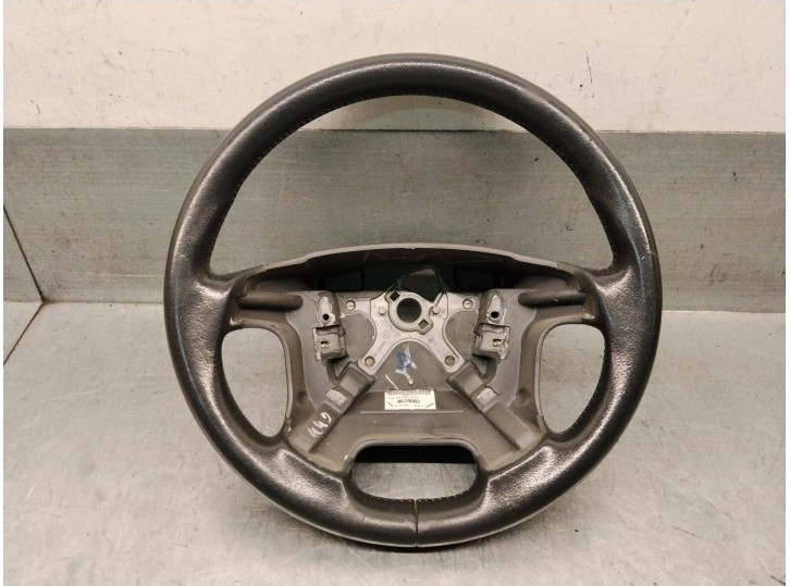 Replacement steering wheel for Volvo V70 II (285) 2.4 T OEM IAM reference 8674602 8674602 