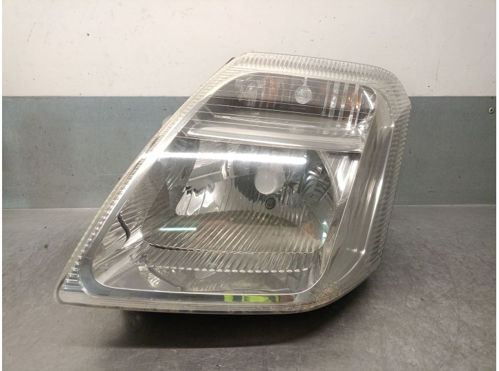 Replacement left headlight for Citroën C2 (JM_) 1.4 HDi OEM IAM reference 9680128380 620870 