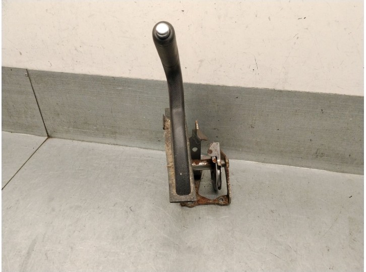 Replacement handbrake lever for Mazda 3 (BL) 1.6 MZ-CD (BL14) OEM IAM reference BBM344010F BBM344010F 