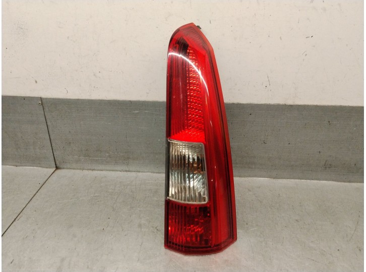 Replacement right rear light for Volvo V70 II (285) 2.4 T OEM IAM reference 9154494 9483689 