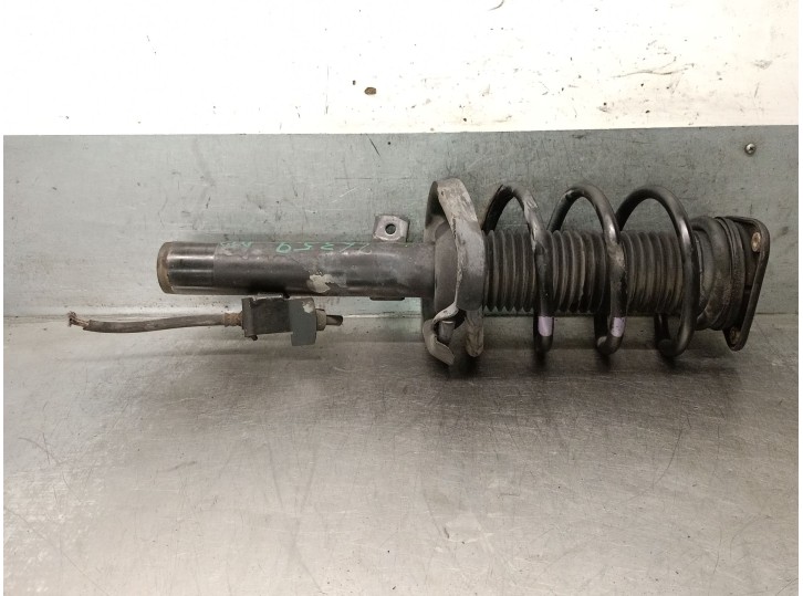 Replacement front right shock absorber for Mazda 3 (BL) 1.6 MZ-CD (BL14) OEM IAM reference BBM334700A BBM334700A 8N6118045