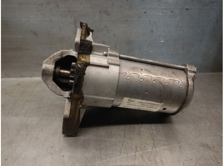 Recambio de motor arranque para hyundai i30 (fd) 1.6 crdi referencia OEM IAM 233003131R 0001170623