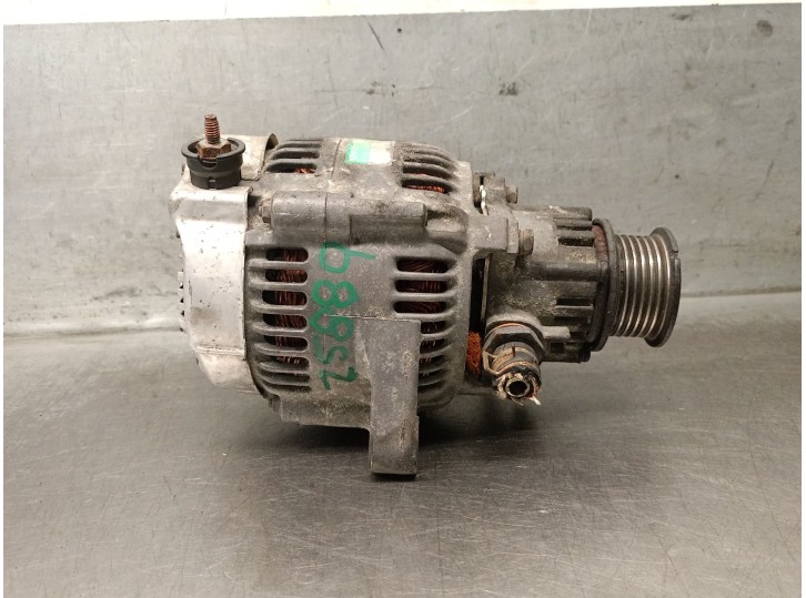 Recambio de alternador para rover 45 i hatchback (rt) 2.0 idt referencia OEM IAM YLE102080 1002132630