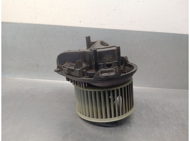 Recambio de motor calefaccion para peugeot expert (224_) 2.0 hdi referencia OEM IAM 6441E0 6441E0 