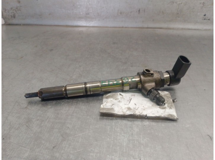 Recambio de inyector para skoda rapid (nh3, nk3, nk6) 1.6 tdi referencia OEM IAM 03L130277B 