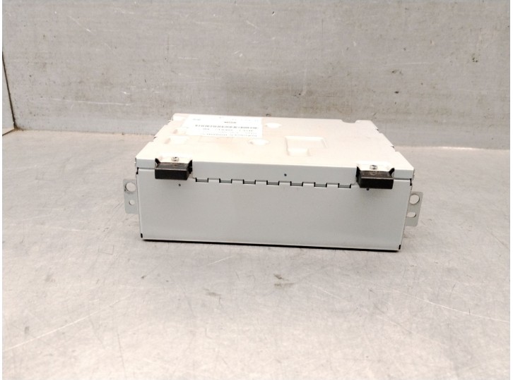 Recambio de sistema audio / radio cd para jaguar xe (x760) 2.0 d referencia OEM IAM HX6318K812BB T4A12120 