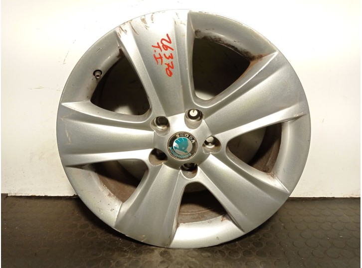 Recambio de llanta para skoda yeti (5l) 1.2 tsi referencia OEM IAM 5L0601025B R177.0JX17H2ET45 