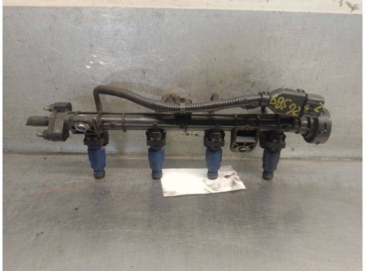 Recambio de rampa inyectora para hyundai i10 i (pa) 1.1 referencia OEM IAM 3534002100 3534002210 