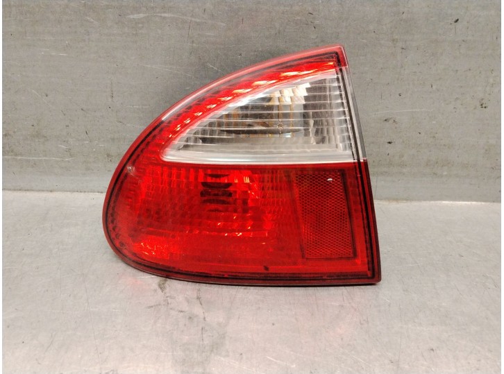 Replacement rear left tail light for Seat Leon (1M1) 1.9 TDI OEM IAM reference 1M6945111 1M6945111 