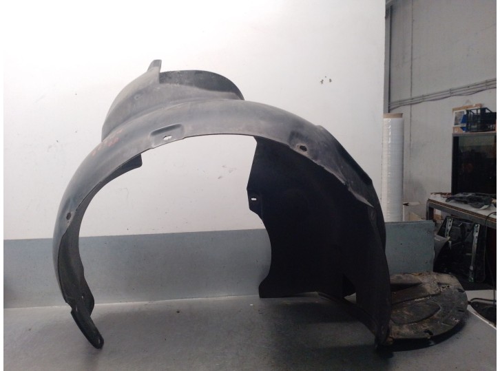 Replacement front right wheel arch for Skoda Fabia II (542) 1.6 TDI OEM IAM reference 5J0809958A 5J0809958A 