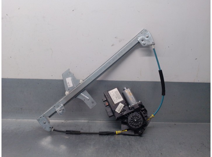 Replacement front left window regulator for Peugeot 307 SW (3H) 1.6 16V OEM IAM reference 9634456980 9221K0 