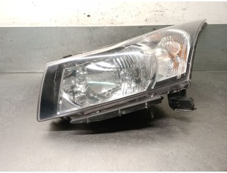 Replacement left headlight for Chevrolet Cruze (J300) 2.0 CDI OEM IAM reference 95956271 95956271 