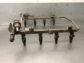 Recambio de rampa inyectora para audi a6 c5 (4b2, 4b4) 4.2 quattro referencia OEM IAM 077133681L 