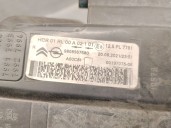 Recambio de faro derecho para opel vivaro c furgoneta (k0) 2.0 referencia OEM IAM 9808567680 9808567680 