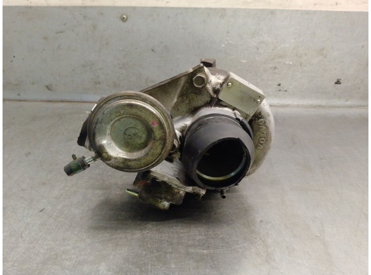 Recambio de turbocompresor para volvo v70 ii (285) 2.4 t referencia OEM IAM 8601689 8601689 