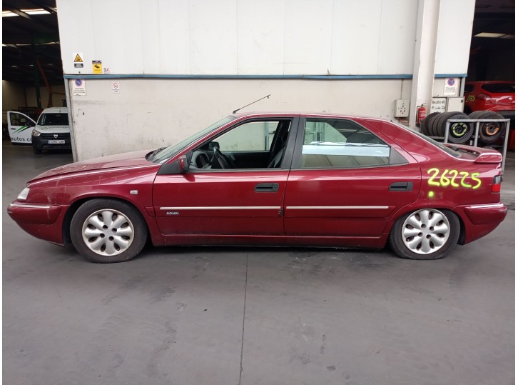 Citroën Xantia (X1_, X2_) from the year 2000