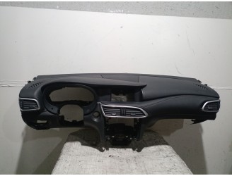 Recambio de salpicadero para infiniti qx30 2.2 d awd referencia OEM IAM 682005DF0A 682005DF0A 