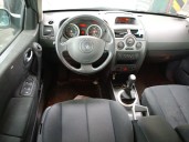 renault megane ii sedan (lm0/1_) from year 2004