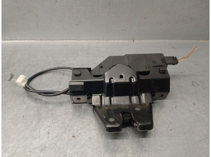 Recambio de cerradura maletero / porton para bmw 3 (e90) 320 d referencia OEM IAM 7840617 7840617 