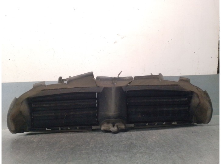 Recambio de calandra delantera de radiador para bmw 3 (e90) 320 d referencia OEM IAM 51747173571 51747173571 