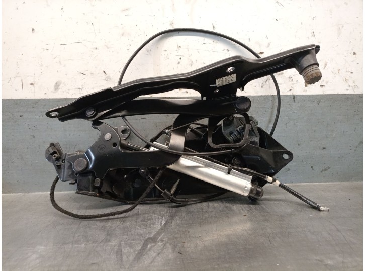 Replacement convertible top hydraulic for bmw 1 convertible (e88) 118 i OEM IAM reference 7174773 51127174773 