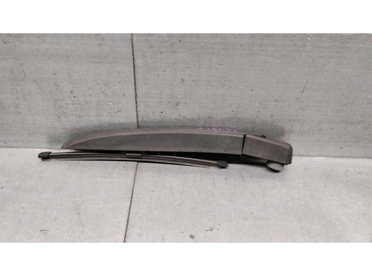 Recambio de brazo limpia trasero para renault clio iv (bh_) 1.2 16v referencia OEM IAM 287816193R 
