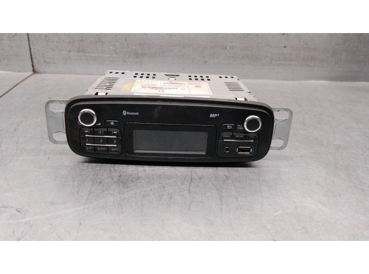 Recambio de sistema audio / radio cd para renault clio iv (bh_) 1.2 16v referencia OEM IAM 281154149R 