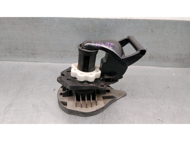 Recambio de util rueda repuesto para renault clio iv (bh_) 1.2 16v referencia OEM IAM 8200601401 