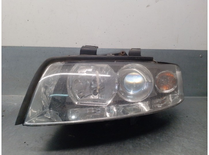 Recambio de faro izquierdo para audi a4 b6 (8e2) 1.8 t referencia OEM IAM 8E0941003F 8E0941029C218 