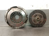 Replacement clutch kit for Renault Clio IV (BH_) 1.2 16V OEM IAM reference 302102934R 302102934R 