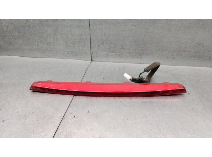 Replacement center brake light for Kia Niro I (DE) e-Niro OEM IAM reference 92700G5000 92700G5000 