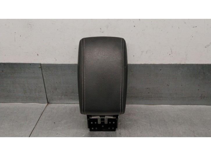Recambio de apoyabrazos central para kia niro i (de) e-niro referencia OEM IAM 84660Q4000CNQ 84660Q4000CNQ 