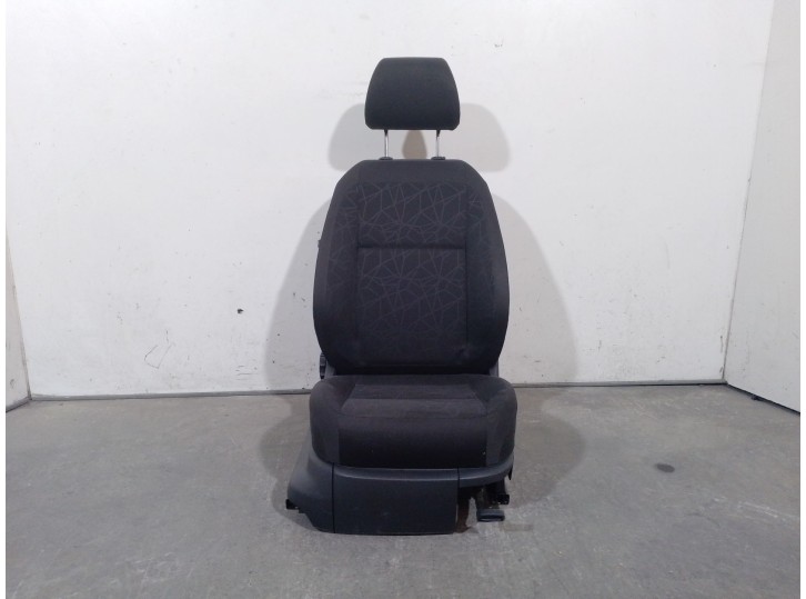 Replacement front right seat for Skoda Fabia II (542) 1.6 TDi OEM IAM reference 5J0881031EN 