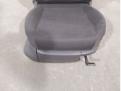 Replacement front right seat for Skoda Fabia II (542) 1.6 TDi OEM IAM reference 5J0881031EN 