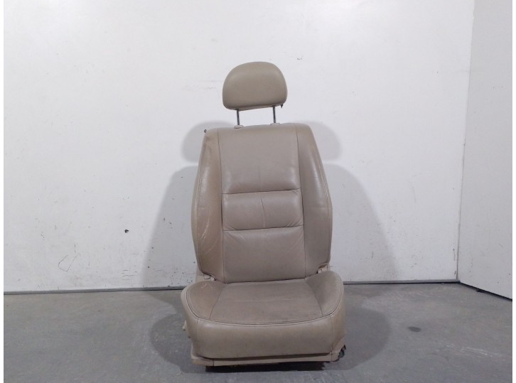 Replacement front right seat for Nissan Maxima (BA4) 3.5 OEM IAM reference 876007Y760 876007Y760 
