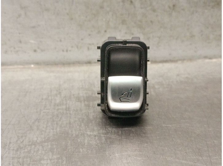 Replacement switch for Mercedes-Benz GLC (X253) 220 d 4-Matic (253.905, 253.903) OEM IAM reference A2059056511 