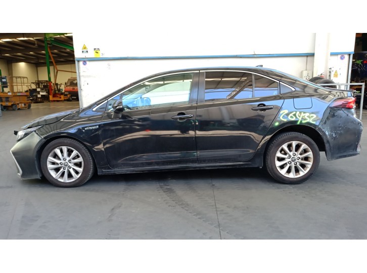 toyota corolla sedan (_e21_) from year 2019
